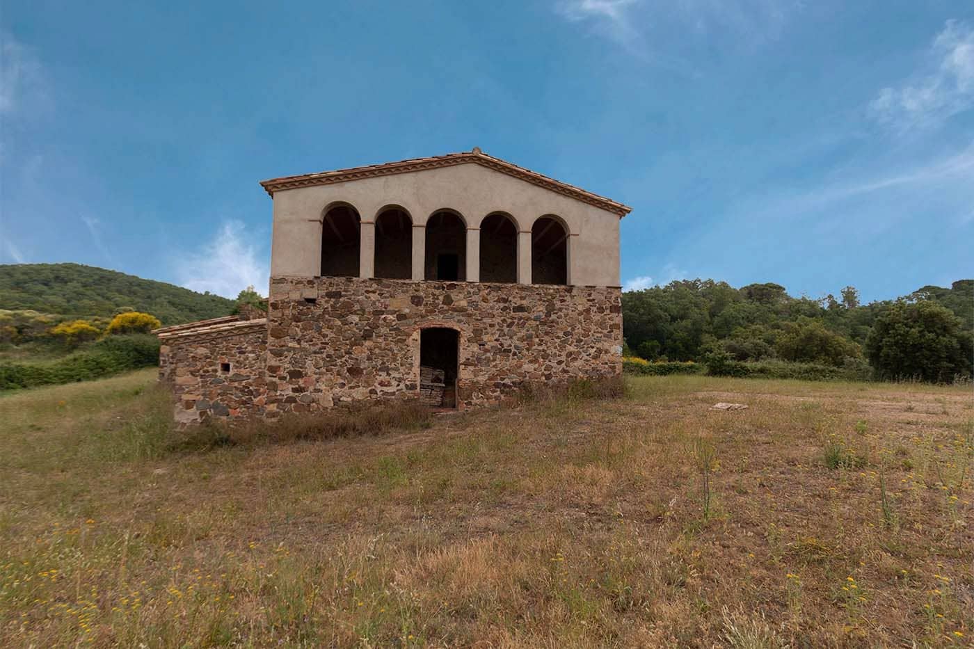5 soveværelse Finca/Landehus til salg i Cruilles Monells i Sant Sadurni de I'Heura med garage - € 900.000 (Ref: 8585236)
