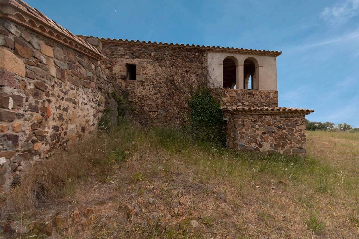 5 soveværelse Finca/Landehus til salg i Cruilles Monells i Sant Sadurni de I'Heura med garage - € 900.000 (Ref: 8585236)