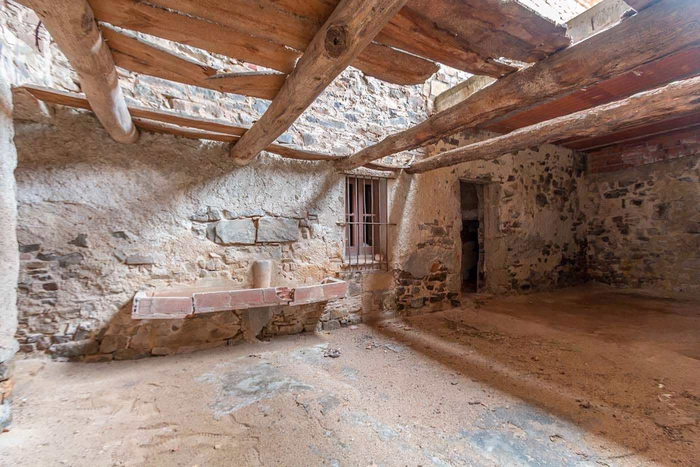 5 soveværelse Finca/Landehus til salg i Cruilles Monells i Sant Sadurni de I'Heura med garage - € 900.000 (Ref: 8585236)