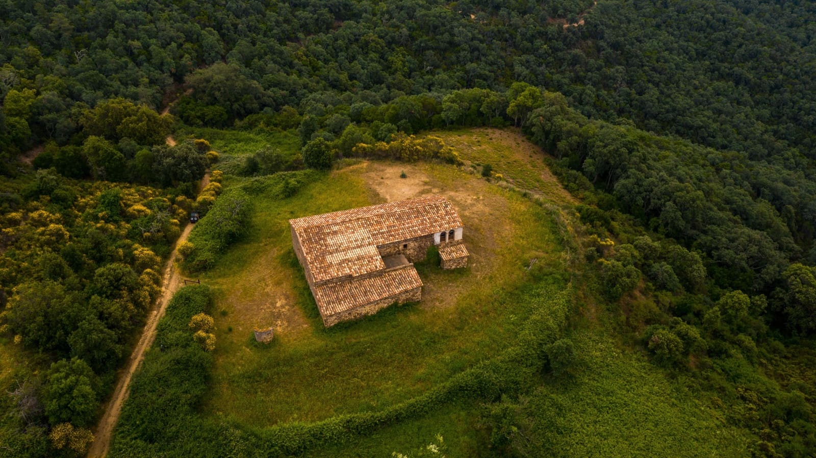 5 soveværelse Finca/Landehus til salg i Cruilles Monells i Sant Sadurni de I'Heura med garage - € 900.000 (Ref: 8585236)