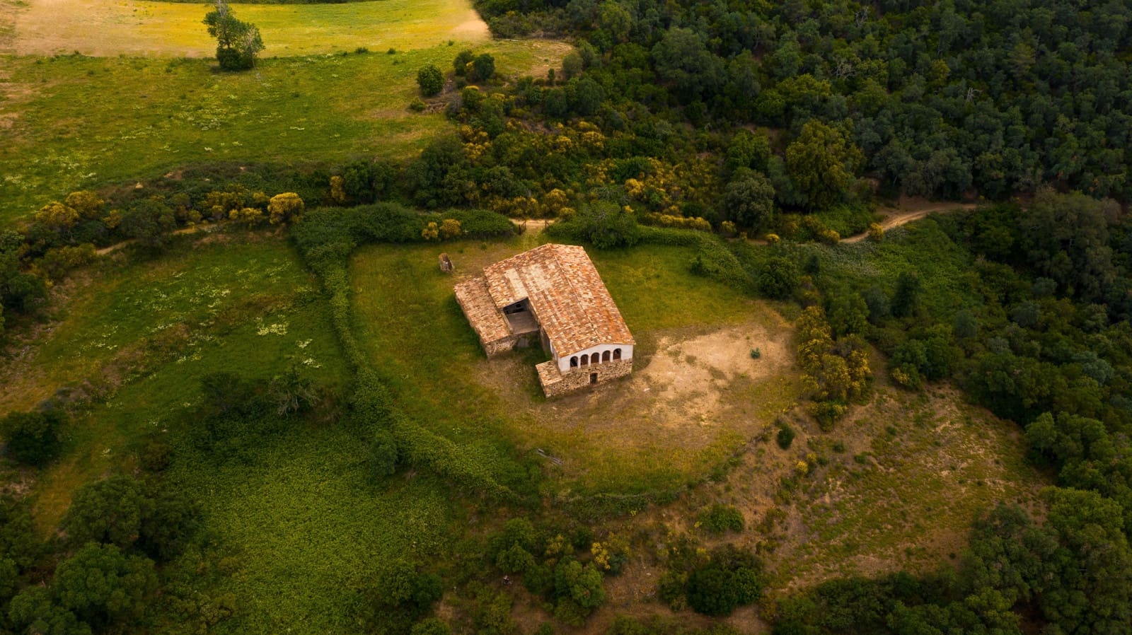 5 soveværelse Finca/Landehus til salg i Cruilles Monells i Sant Sadurni de I'Heura med garage - € 900.000 (Ref: 8585236)