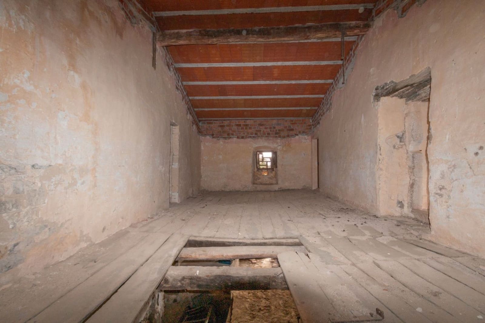 5 soveværelse Finca/Landehus til salg i Cruilles Monells i Sant Sadurni de I'Heura med garage - € 900.000 (Ref: 8585236)