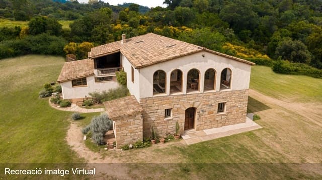 5 soveværelse Finca/Landehus til salg i Cruïlles Monells i Sant Sadurní de I'Heura med garage - € 900.000 (Ref: 8585236)