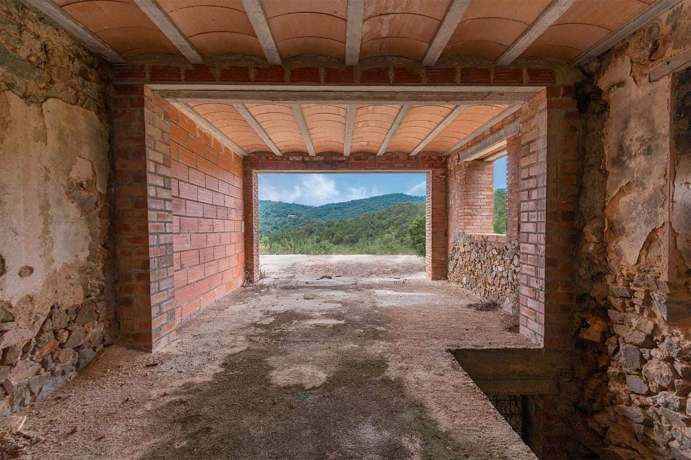 6 soveværelse Finca/Landehus til salg i Cruilles Monells i Sant Sadurni de I'Heura med garage - € 1.050.000 (Ref: 8585237)