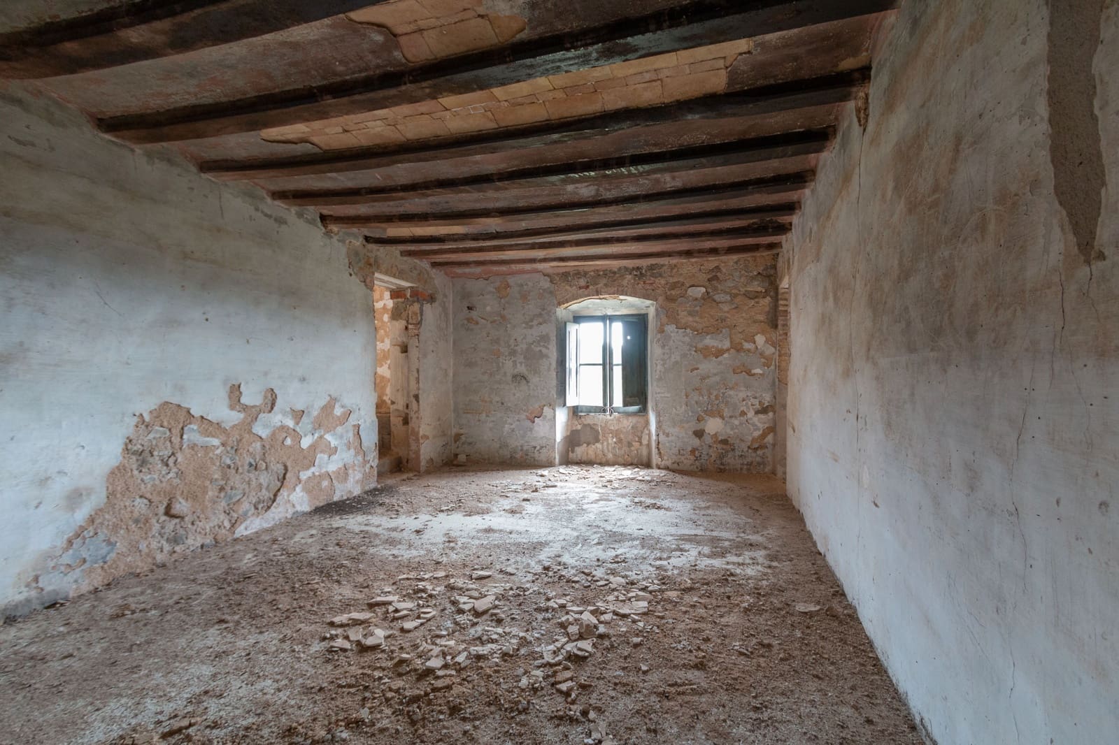 6 soveværelse Finca/Landehus til salg i Cruilles Monells i Sant Sadurni de I'Heura med garage - € 1.050.000 (Ref: 8585237)