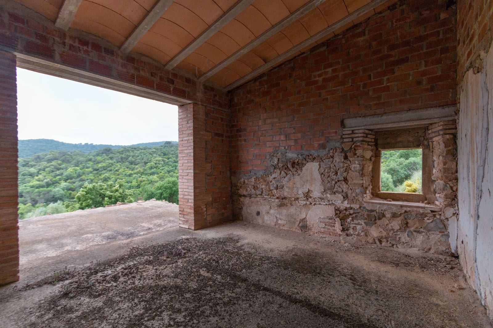 6 soveværelse Finca/Landehus til salg i Cruilles Monells i Sant Sadurni de I'Heura med garage - € 1.050.000 (Ref: 8585237)