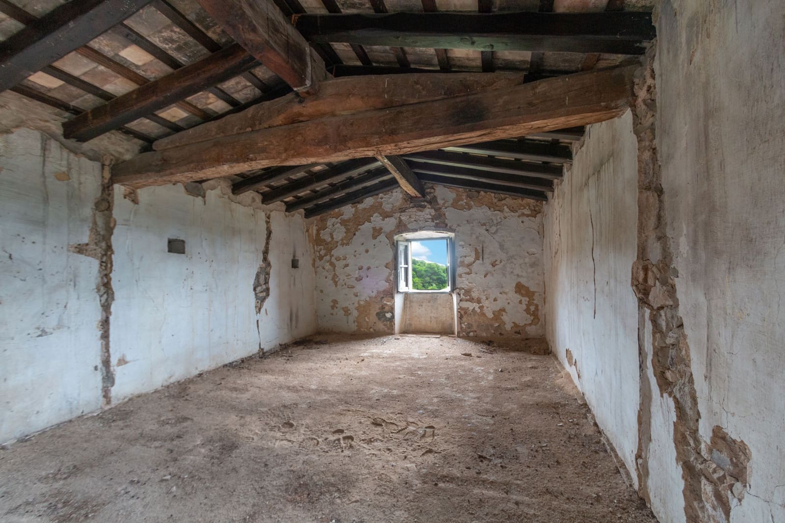 6 soveværelse Finca/Landehus til salg i Cruilles Monells i Sant Sadurni de I'Heura med garage - € 1.050.000 (Ref: 8585237)