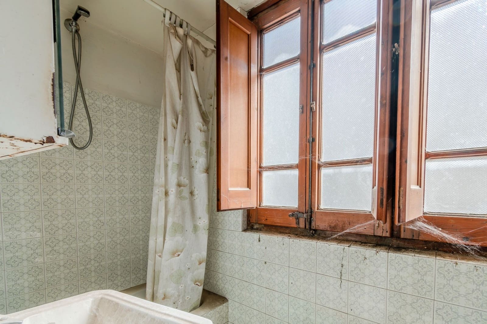 5 soveværelse Erhverv til salg i Camprodon - € 260.000 (Ref: 8585242)