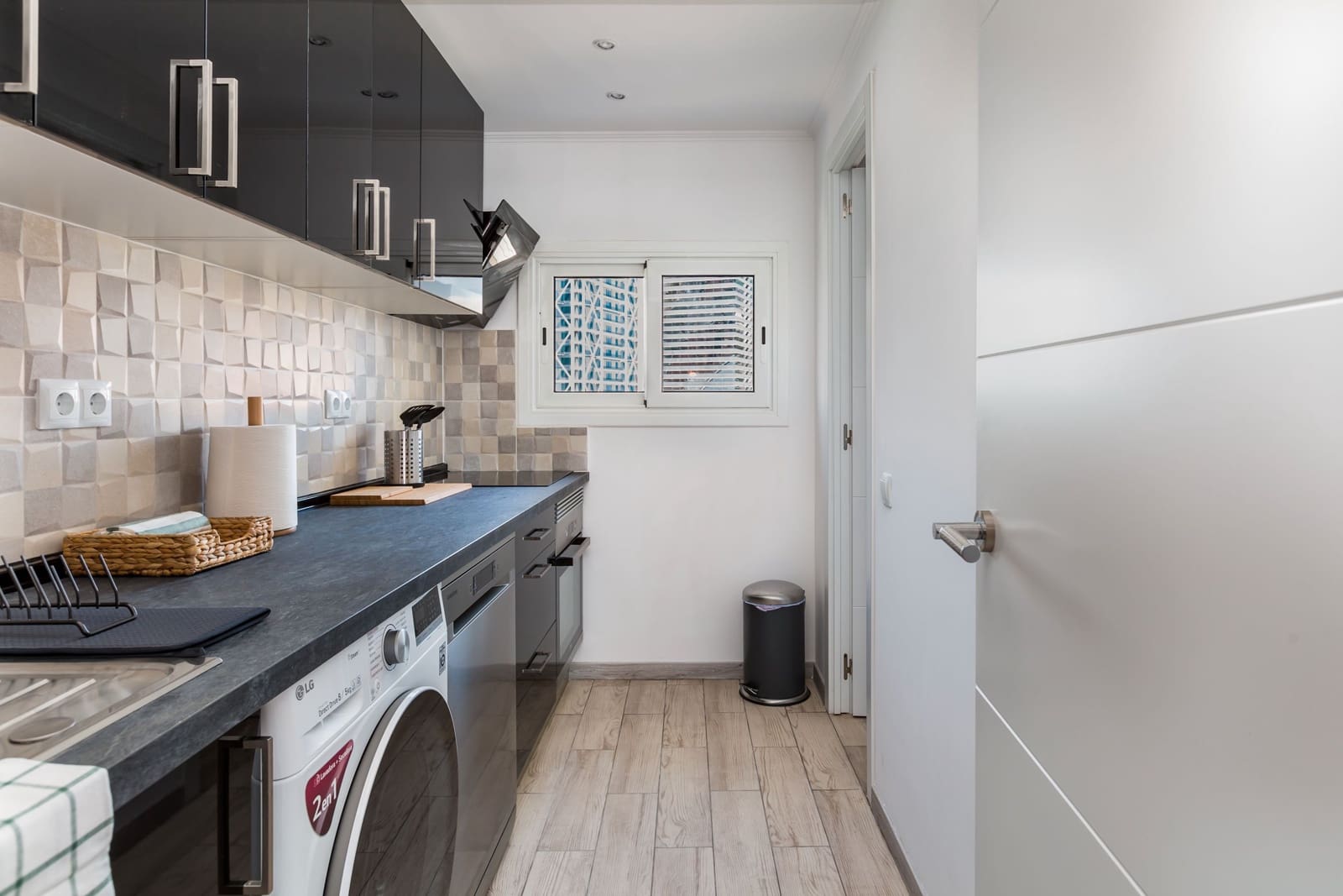 3 slaapkamer Flat te koop in Barcelona stad - € 610.000 (Ref: 8585256)