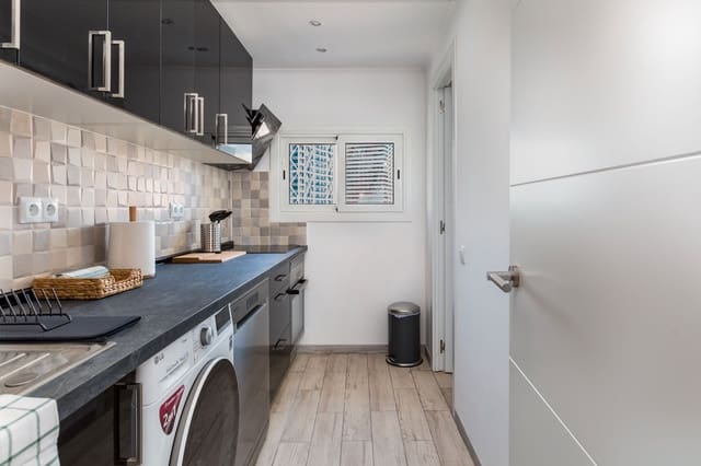 3 soverom Leilighet til salgs i La Barceloneta, Barcelona by - € 610 000 (Ref: 8585256)