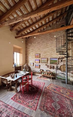 18 soverom Hus til salgs i Figueres med garasje - € 3 550 000 (Ref: 8585348)