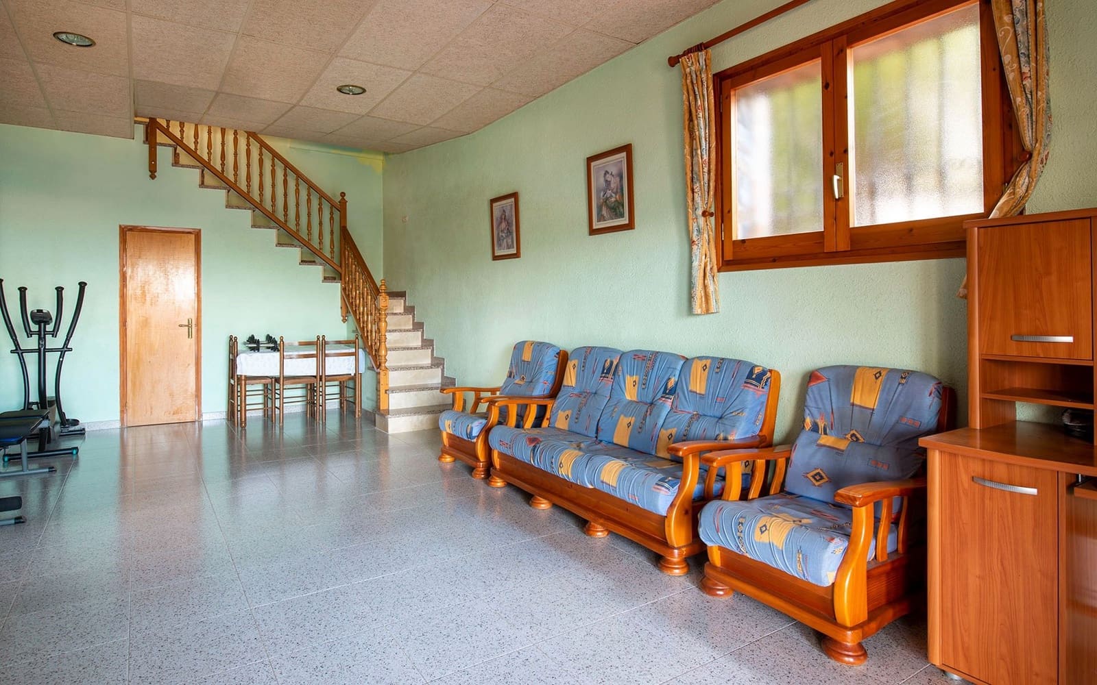 5 soveværelse Villa til salg i Sant Fost de Campsentelles med garage - € 570.000 (Ref: 8598374)