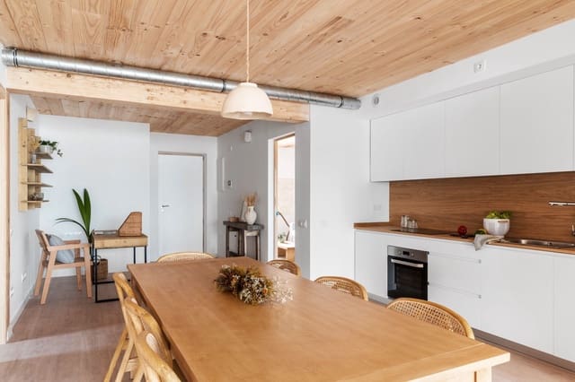 3 bedroom Flat for sale in Dosrius with pool garage - € 379,000 (Ref: 8600181)