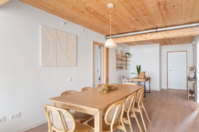 3 bedroom Flat for sale in Dosrius with pool garage - € 379,000 (Ref: 8600181)