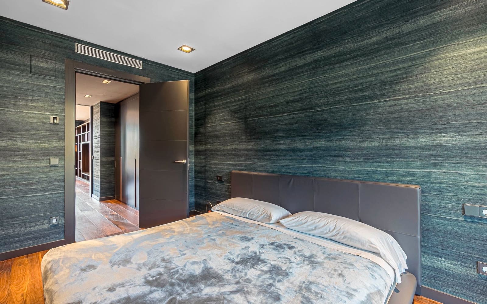 2 sypialnia Mieszkanie na sprzedaż w Miasto Barcelona z basenem garażem - 2 490 000 € (Ref: 8611431)