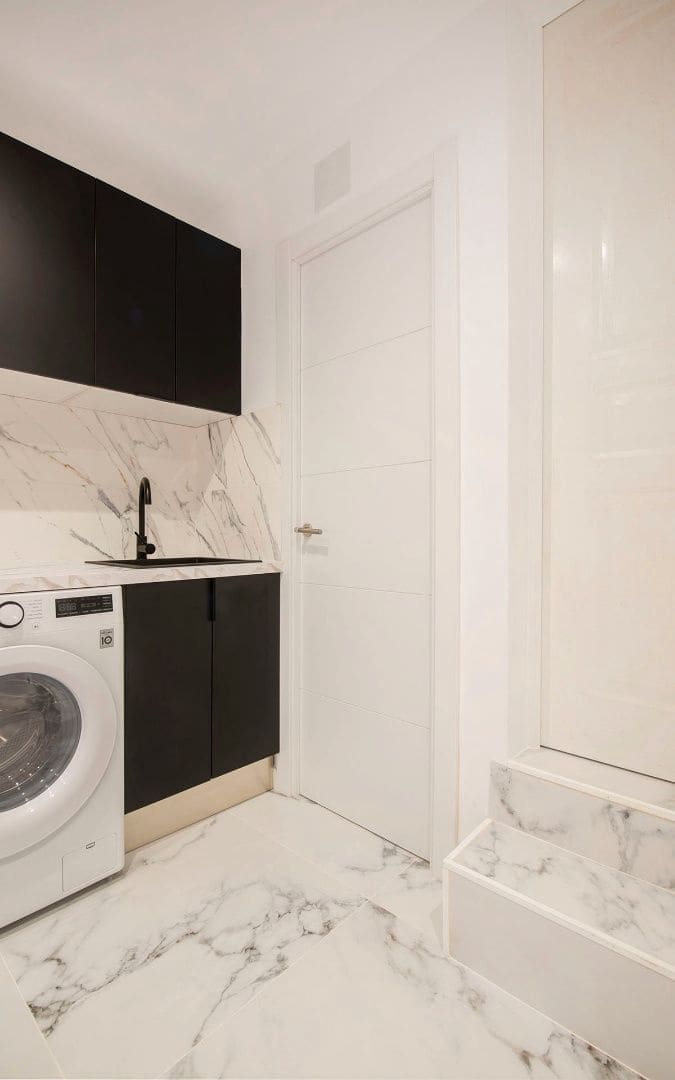 1 soverom Leilighet til salgs i Barcelona by - € 160 000 (Ref: 8633386)