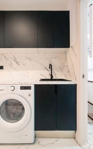 1 chambre Appartement à vendre à El Poble Sec, Barcelone ville - 160 000 € (Ref: 8633386)