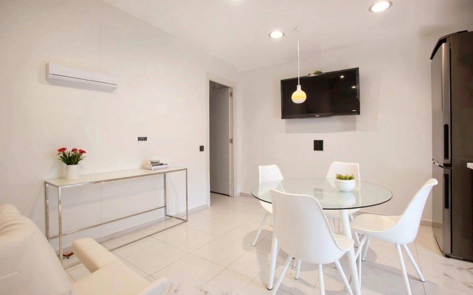 1 soverom Leilighet til salgs i Barcelona by - € 160 000 (Ref: 8633386)