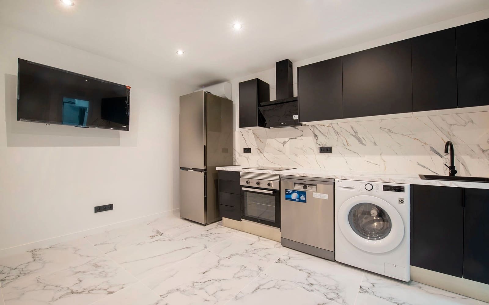 1 soverom Leilighet til salgs i Barcelona by - € 160 000 (Ref: 8633386)