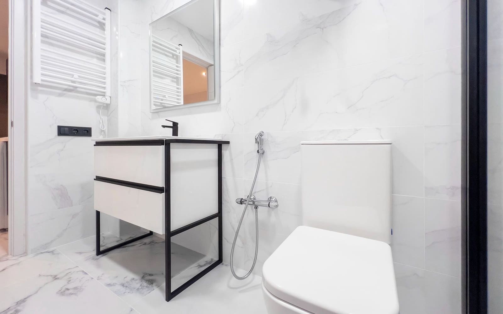 1 soverom Leilighet til salgs i Barcelona by - € 160 000 (Ref: 8633386)