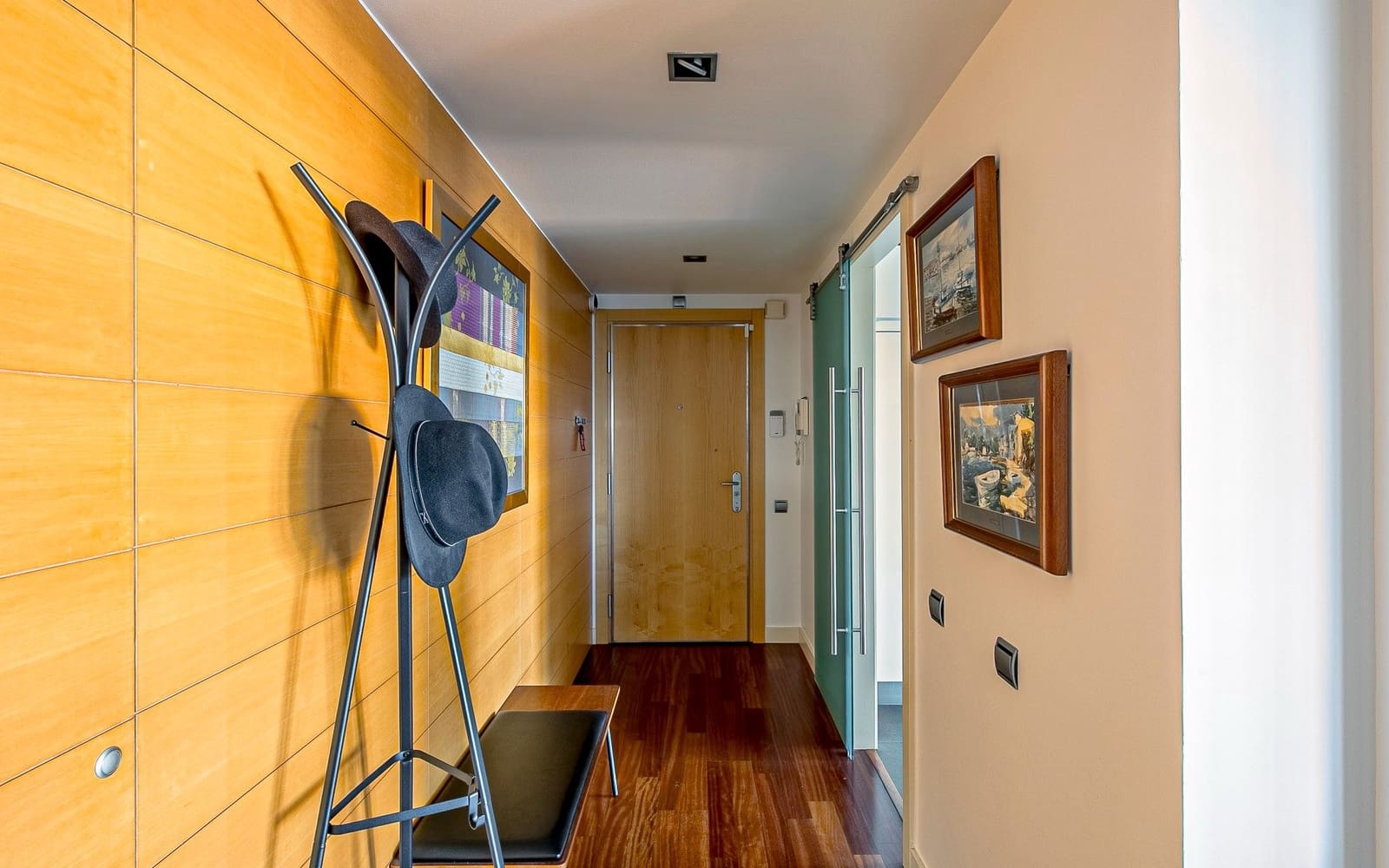 3 soveværelse Lejlighed til salg i Barcelona by med swimmingpool garage - € 1.650.000 (Ref: 8635062)