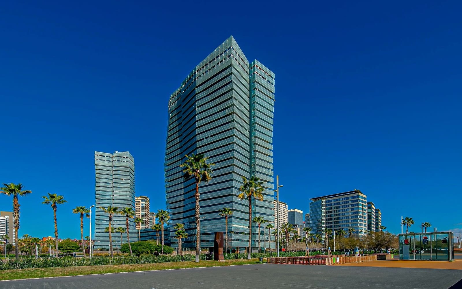 3 soveværelse Lejlighed til salg i Barcelona by med swimmingpool garage - € 1.650.000 (Ref: 8635062)