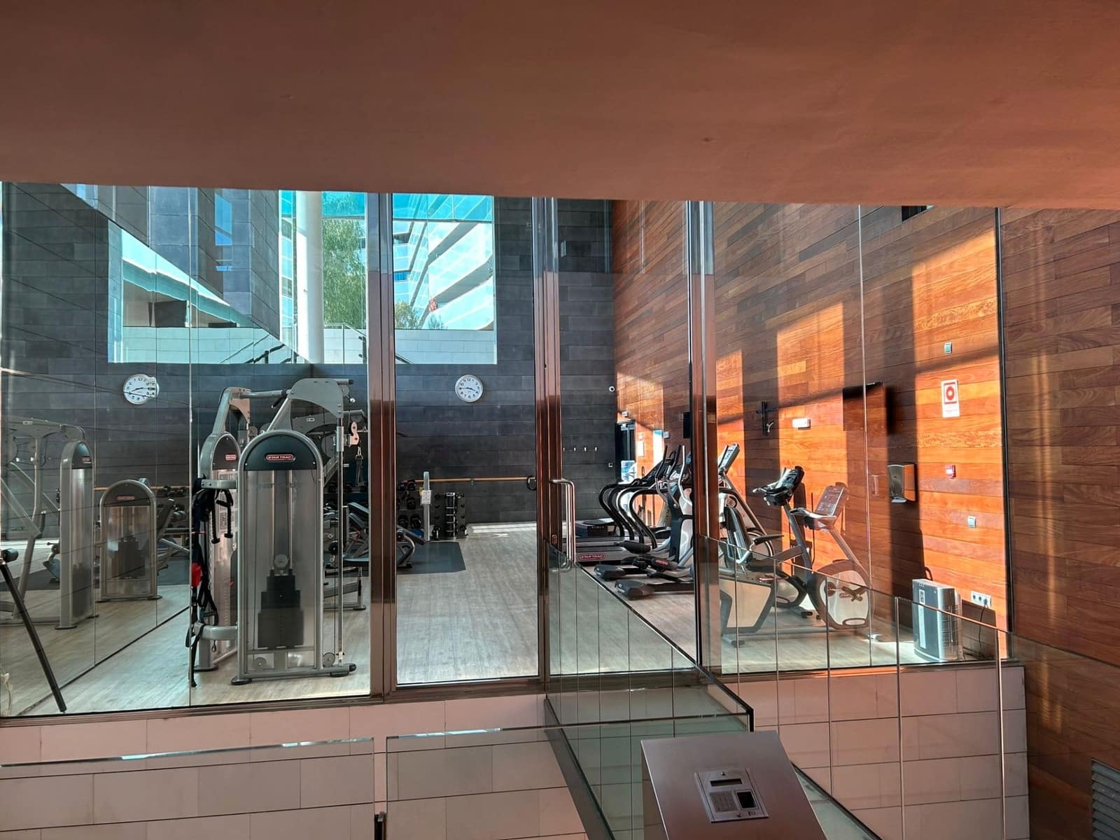 3 soveværelse Lejlighed til salg i Barcelona by med swimmingpool garage - € 1.650.000 (Ref: 8635062)