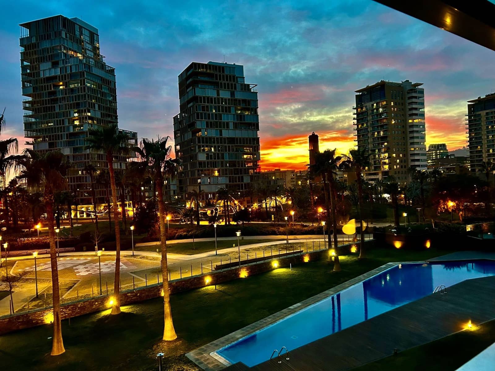 3 soveværelse Lejlighed til salg i Barcelona by med swimmingpool garage - € 1.650.000 (Ref: 8635062)