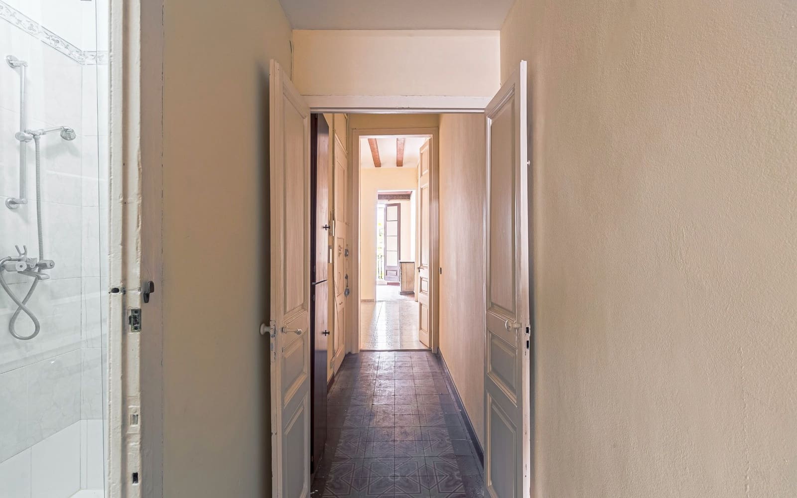 3 soveværelse Lejlighed til salg i Barcelona by - € 720.000 (Ref: 8643615)