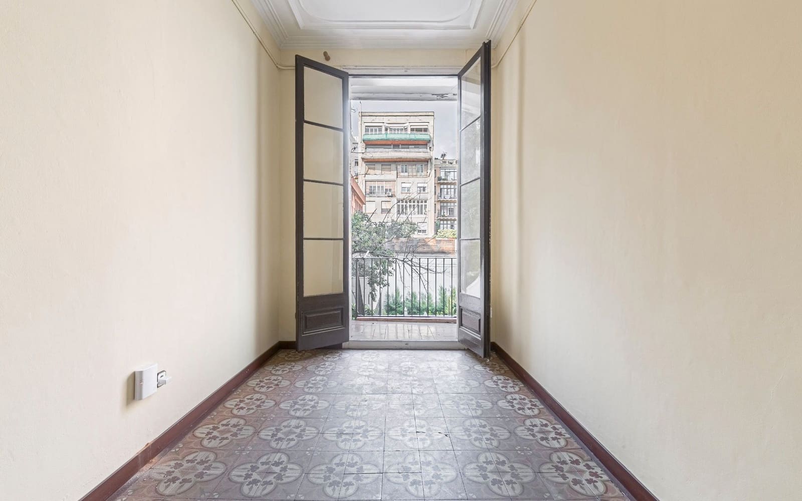 3 soveværelse Lejlighed til salg i Barcelona by - € 720.000 (Ref: 8643615)