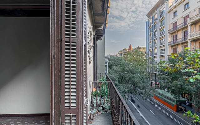 3 soveværelse Lejlighed til salg i La Dreta de L'Eixample, Barcelona by - € 720.000 (Ref: 8643615)