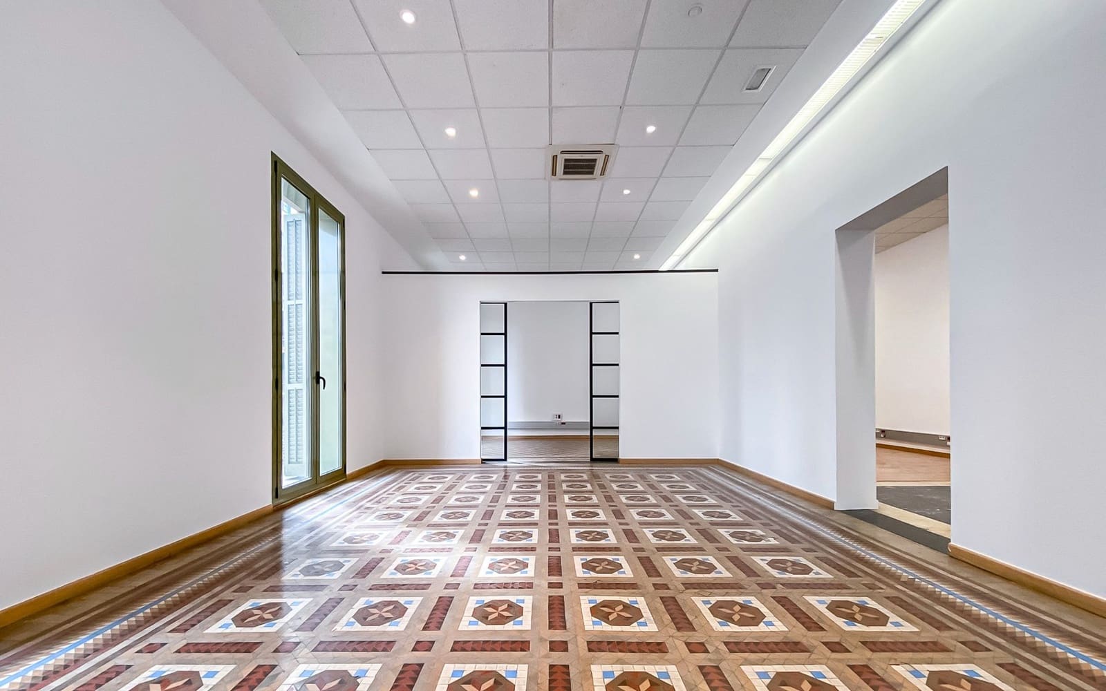 Kontor att hyra i Barcelona stad - 4 646 € (Ref: 8669129)