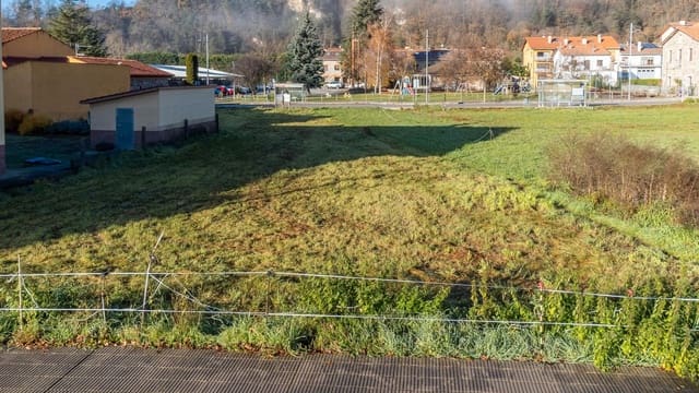 Terrain à Bâtir à vendre à Sant Pau de Segúries - 85 000 € (Ref: 8685480)