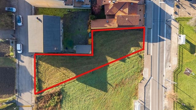 Terrain à Bâtir à vendre à Sant Pau de Segúries - 85 000 € (Ref: 8685585)