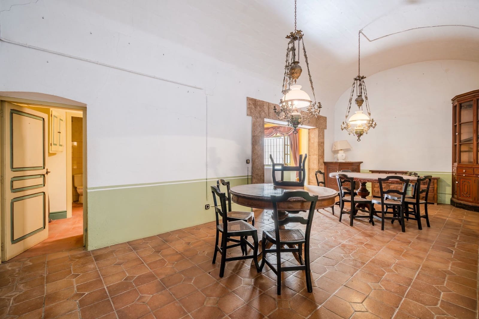 12 sypialnia Finka/Dom wiejski na sprzedaż w Roses z basenem garażem - 2 800 000 € (Ref: 8690315)