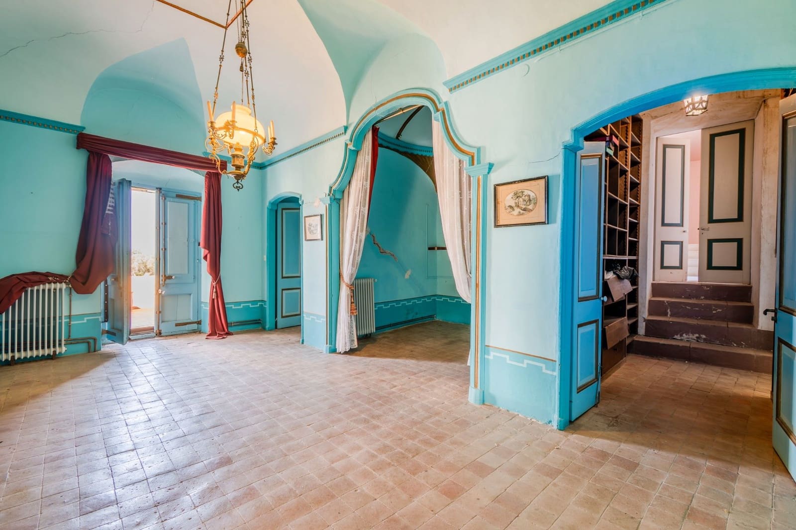 12 sypialnia Finka/Dom wiejski na sprzedaż w Roses z basenem garażem - 2 800 000 € (Ref: 8690315)