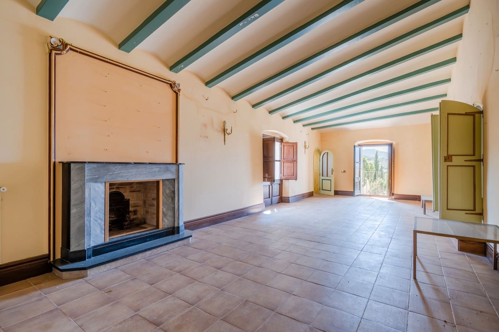 12 sypialnia Finka/Dom wiejski na sprzedaż w Roses z basenem garażem - 2 800 000 € (Ref: 8690315)