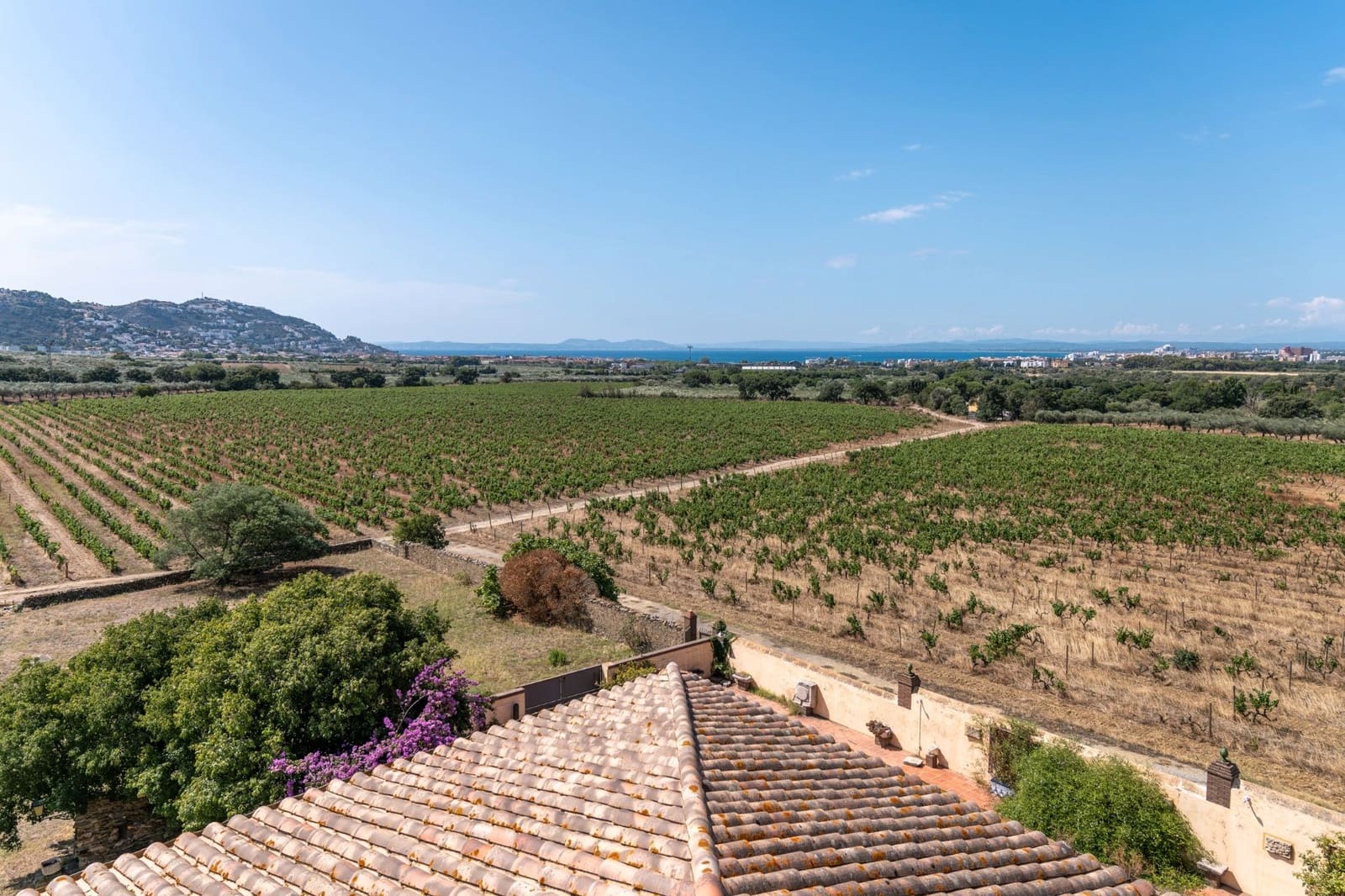 12 sypialnia Finka/Dom wiejski na sprzedaż w Roses z basenem garażem - 2 800 000 € (Ref: 8690315)