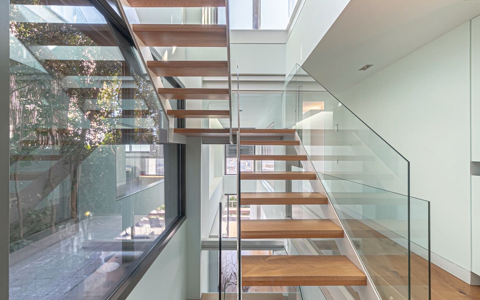 4 soveværelse Villa til salg i Barcelona by med garage - € 1.450.000 (Ref: 8769199)