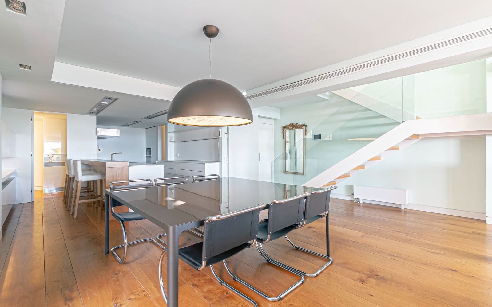 4 soveværelse Villa til salg i Barcelona by med garage - € 1.450.000 (Ref: 8769199)