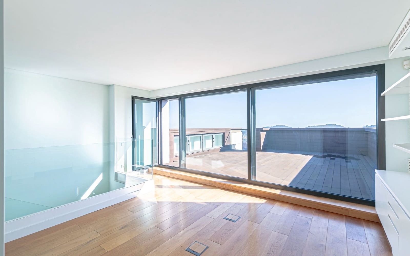 4 soveværelse Villa til salg i Barcelona by med garage - € 1.450.000 (Ref: 8769199)