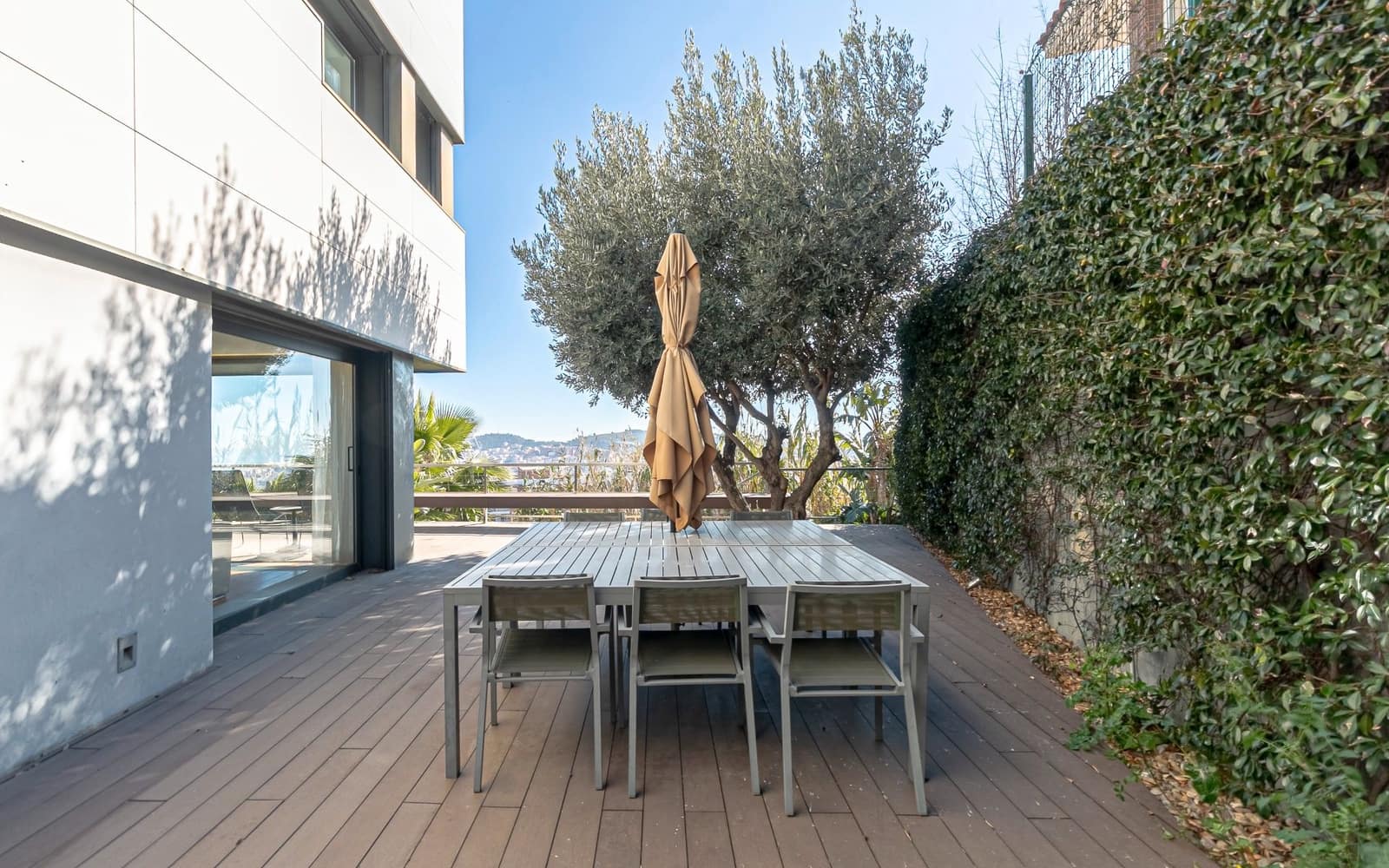 4 soveværelse Villa til salg i Barcelona by med garage - € 1.450.000 (Ref: 8769199)
