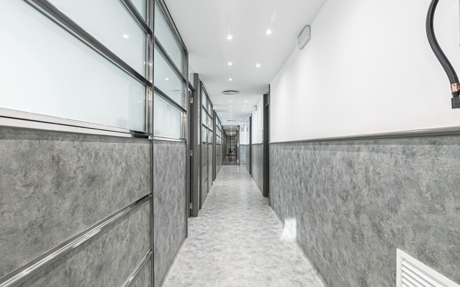 Komercyjne na sprzedaż w Miasto Barcelona - 790 000 € (Ref: 8790265)