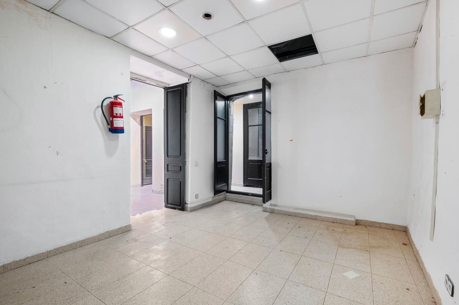 6 slaapkamer Flat te koop in Gerona stad - € 546.000 (Ref: 8802512)