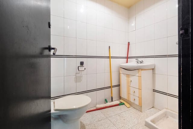 3 bedroom Flat for sale in Girona city - € 546,000 (Ref: 8802512)