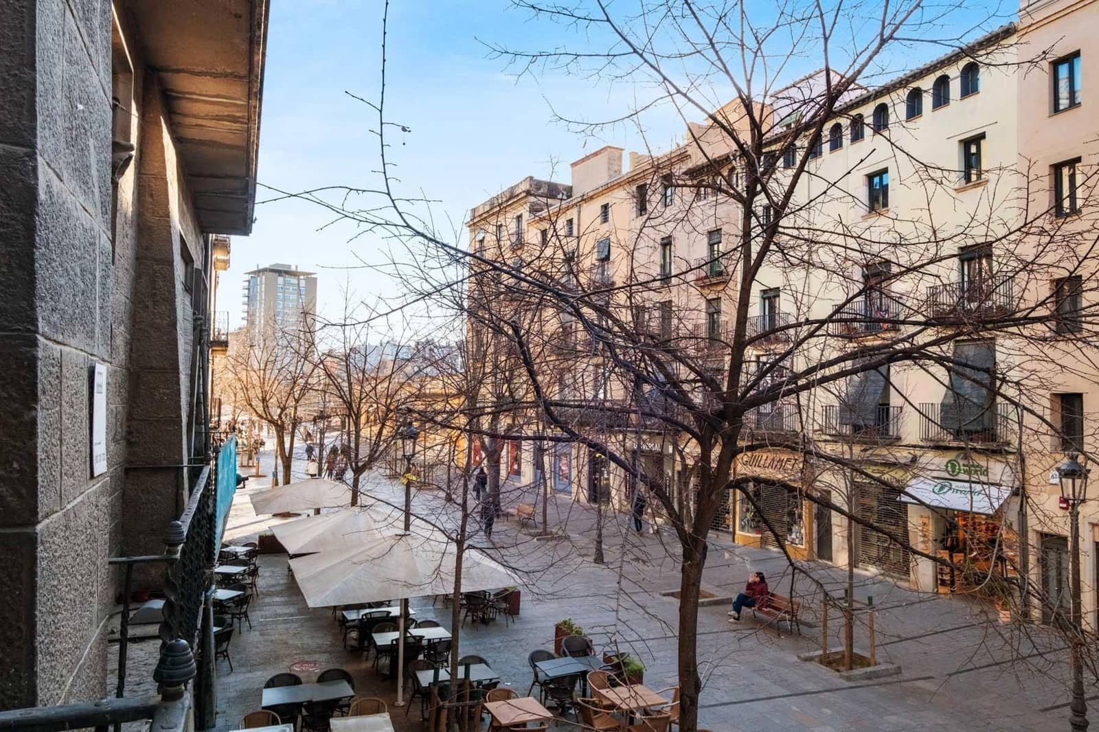 6 slaapkamer Flat te koop in Gerona stad - € 546.000 (Ref: 8802512)