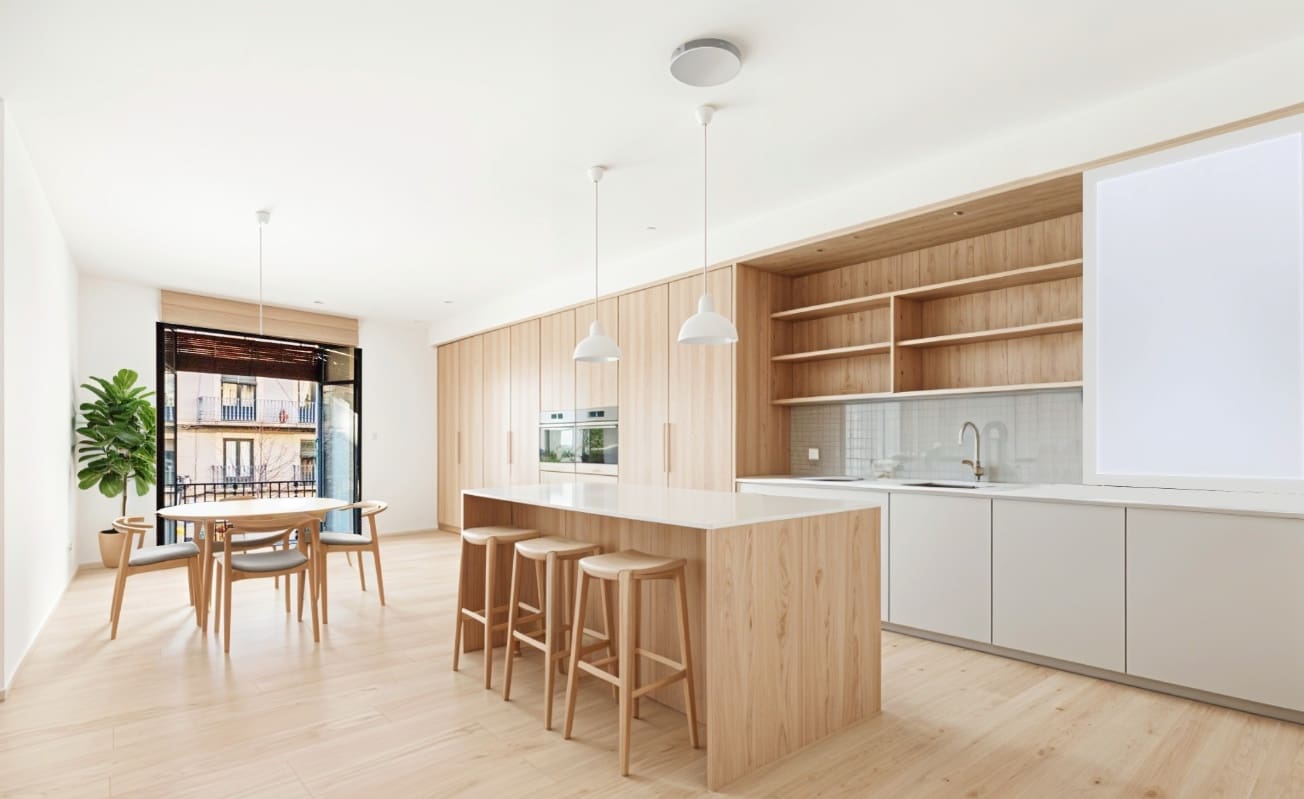 6 slaapkamer Flat te koop in Gerona stad - € 546.000 (Ref: 8802512)