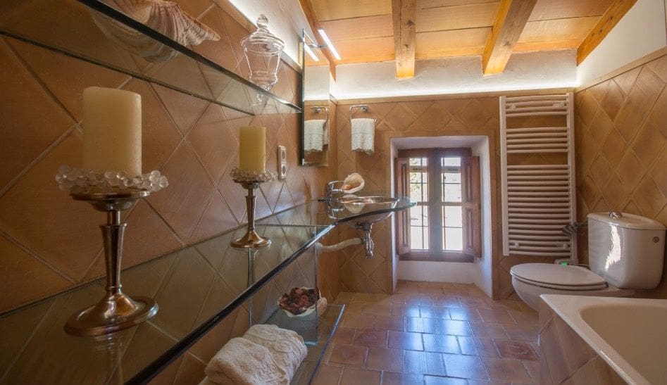 4 slaapkamer Finca/Landhuis te koop in Manacor met zwembad garage - € 4.900.000 (Ref: 8807431)