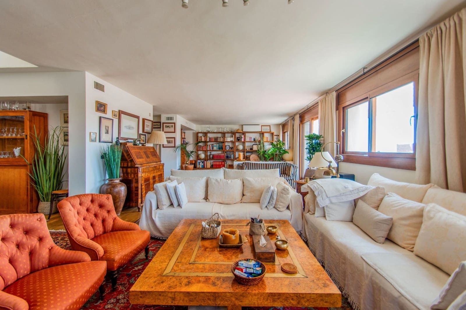 5 soveværelse Penthouse til salg i Barcelona by med swimmingpool garage - € 2.150.000 (Ref: 8846852)