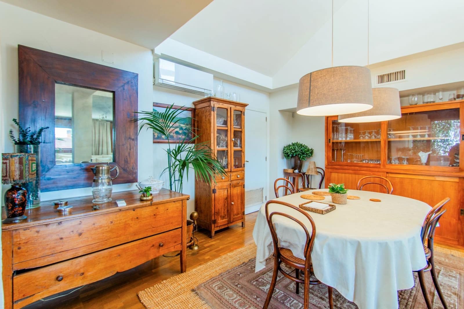 5 soveværelse Penthouse til salg i Barcelona by med swimmingpool garage - € 2.150.000 (Ref: 8846852)